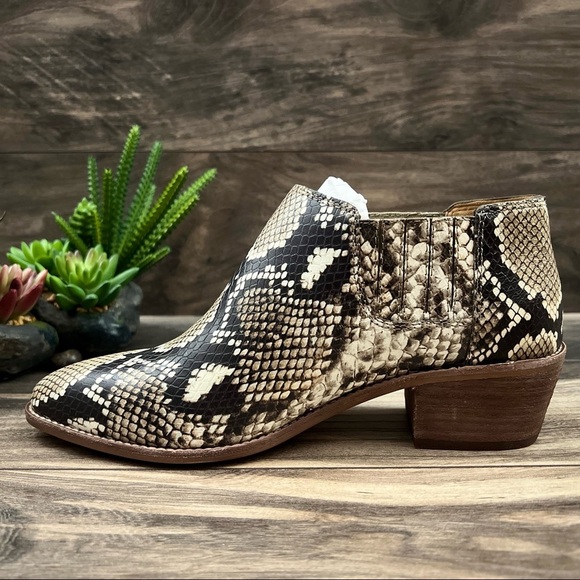 NIB Madewell Sonia Low Chelsea Western Ankle Bootie Snake Embossed Leather 8 - Picture 6 of 12